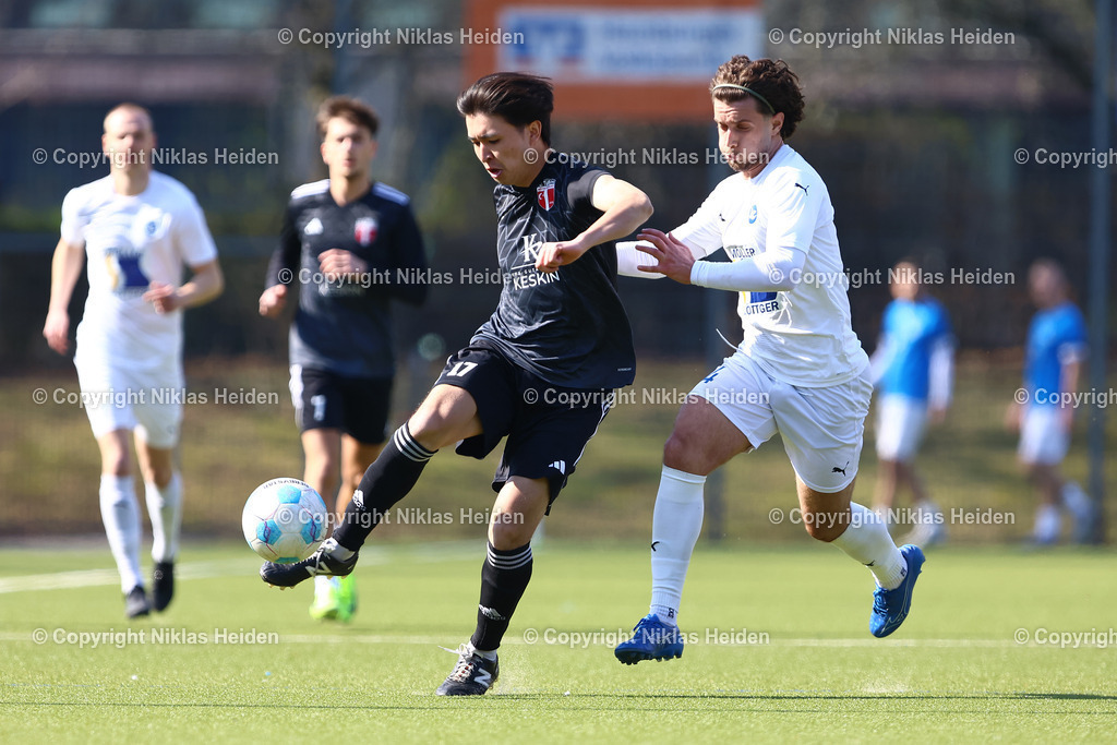 NH_USCPaloma_FCTürkiye_OberligaHamburg_23032025 | #14 Aulon Lekaj (USC Paloma), #17 Ikeda Kazusanosuke (FC Türkiye)Fußball I Herren I Gamesright Oberliga Hamburg I Saison 2024-2025 I  28. Spieltag I USC Paloma - FC Türkiye I 23.03.2025 I Jonny-Rehbein-Sportplatz - Realisiert mit Pictrs.com