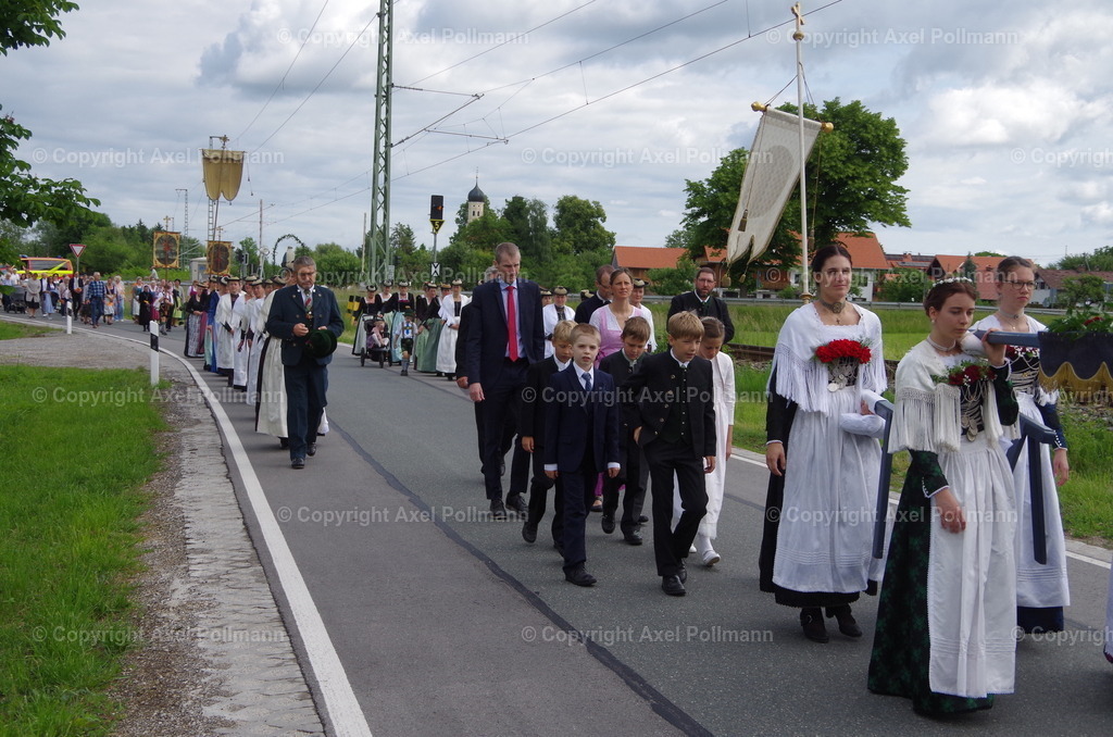 IMGP6730 | fotografiert von Axel PollmannLeonhardi Wallfahrt Benediktbeuern und Murnau, Fronleichnam, Fasching, Landschaft im Loisachtal und Benediktbeuern  - Realisiert mit Pictrs.com