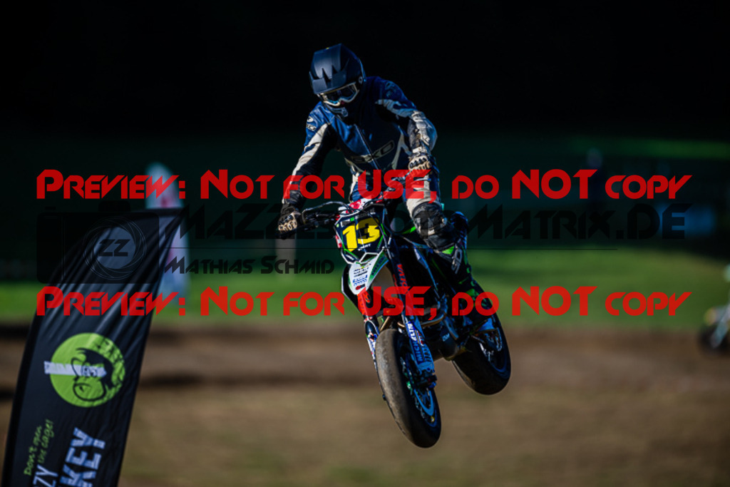 MaZZes_FotoMatrix_220903_9373 | S3