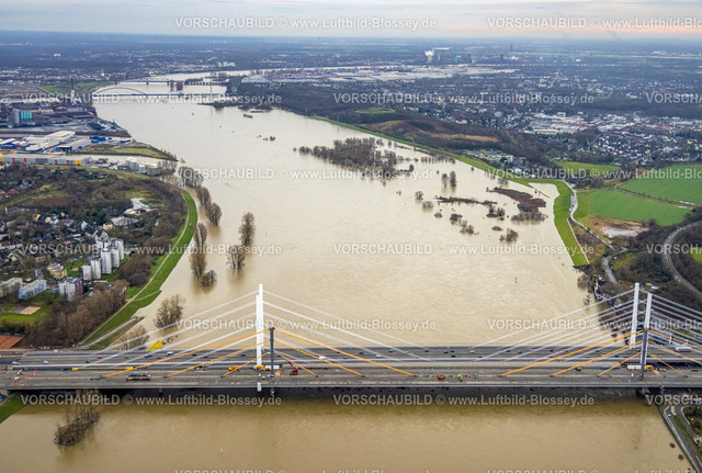 Duisburg231203458 | Luftbild vom Weihnachtshochwasser 2023 am Rhein, der Rhein tritt nach starken Regenfällen über die Ufer,  Alt-Homberg, Duisburg, Ruhrgebiet, Niederrhein, Nordrhein-Westfalen, Deutschland