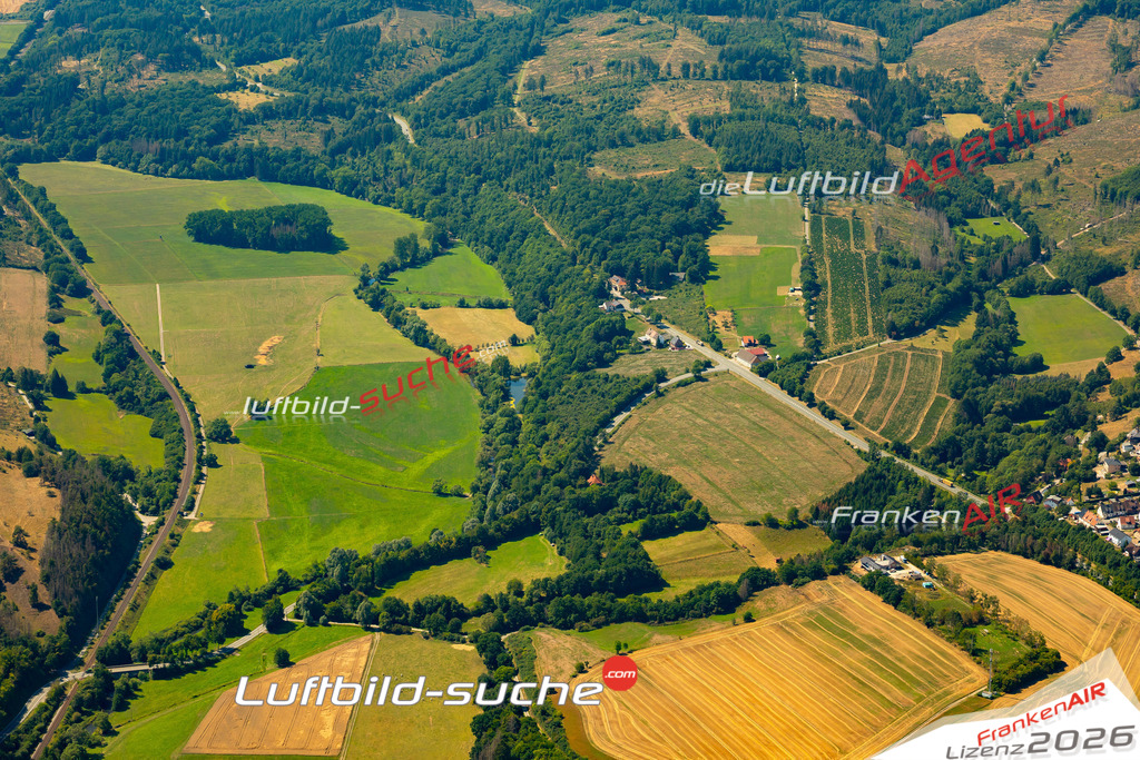 Die Luftaufnahme Diemeltal - Marsberg wurde 2022 vom Flugzeug aus (keine Drohne) erstellt. Hohe Auflösung -für große Poster und Wandbilder geeignet - Garantiert!