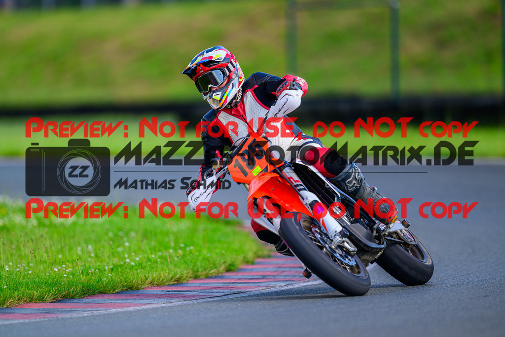 MaZZes_FotoMatrix_240622_6007705_3143 | S4