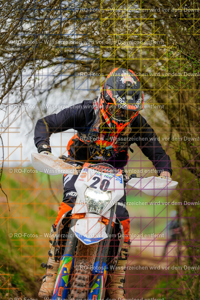 5 Lauf Mernes-732 | Sportfotografie von RO-Fotos: Motorsport, Motocross, Enduro, Laufveranstaltungen und Triathlon. Professionelle Fotos von Sportlern und Events. - Realisiert mit Pictrs.com