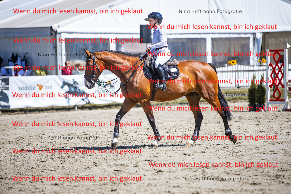 BK1A5323 | Turnierbilder Turnierfotos Nina Hüffmann Turnierfotografie Pferdefotografie Tierzeichnung Haustierzeichnung Pferdezeichnung Hundezeichnung Videograf  - Realisiert mit Pictrs.com