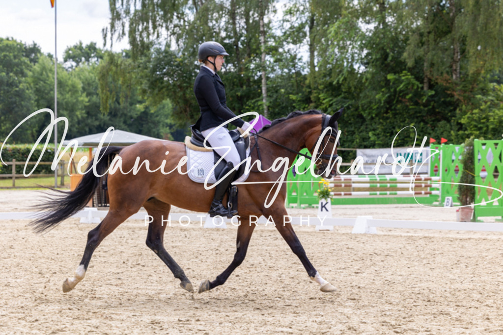 7I8A5307 | melanie-engelhardt-photography - Realisiert mit Pictrs.com