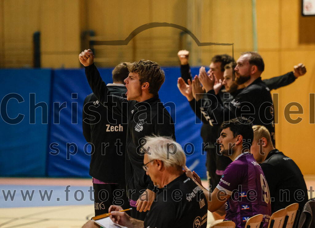 2024-10-20_009_SpVgg_Altenerding_II_gegen_TSV_Taufkirchen-Vils | Erding, Deutschland, 20.10.2024:Handball, Bezirksliga Männer Ost 2024 / 2025, 3. Spieltag, SpVgg Altenerding II gegen TSV Taufkirchen/Vils, Endergebnis: 15:20Foto: Christian Riedel / fotografie-riedel.net