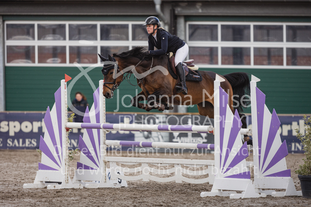 230411_Mühlen_03SprPf-L-332 | Deine schönsten Turniermomente als professionelle Fotos! Entdecke hochwertige Pferdesport-Fotografie im Online-Shop. Jetzt Fotos finden & bestellen!