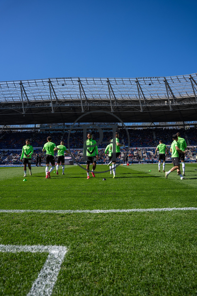 Hannover 96 vs 1. FC Magdeburg – 2. Bundesliga – 29.03.2025 | Szene aus dem 2. Bundesliga-Spiel des 27. Spieltags zwischen Hannover 96 und dem 1. FC Magdeburg am 29. März 2025 in der Heinz von Heiden Arena in Hannover. Endstand: 0:0. Fotografiert von Philipp Heist. - Realisiert mit Pictrs.com