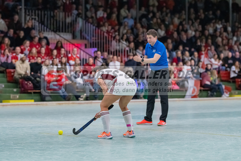 HK_20230128_103484 | 1. Bundesliga 1/4 Finale ( Damen ) Rot-Weiss Köln - Club an der Alster am 28.1.2023 Rot-Weiss Köln  , Köln , Rebecca Grote ( Rot-Weiss Köln #9 )