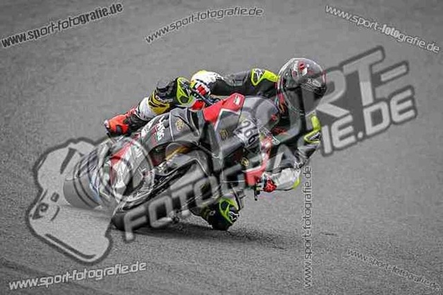 pubi4743 | Professionelle Fotos von Sportveranstaltungen, aber auch Hochzeiten und anderen Events. - Realisiert mit Pictrs.com