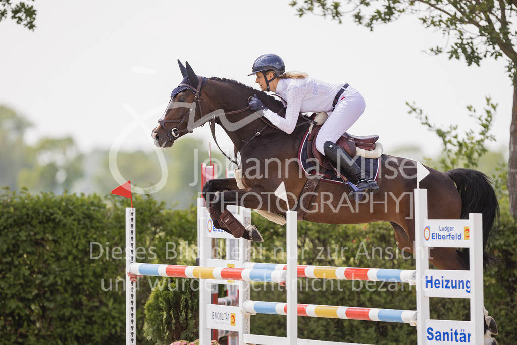 230616_Lemwerder_Springpf-L2-690 | Deine schönsten Turniermomente als professionelle Fotos! Entdecke hochwertige Pferdesport-Fotografie im Online-Shop. Jetzt Fotos finden & bestellen!