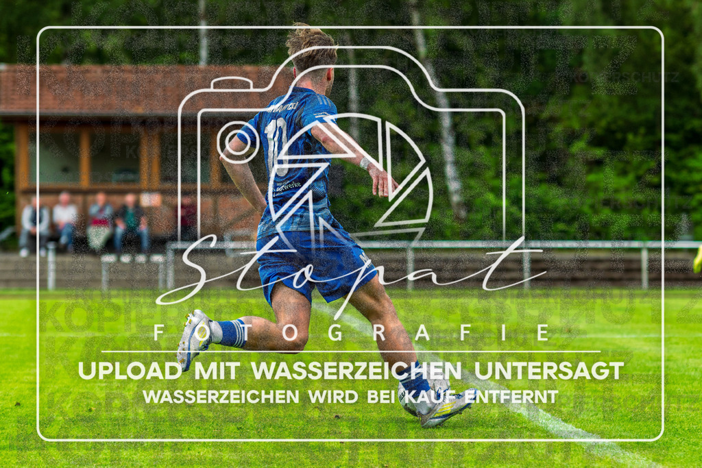 Landesliga Herren LG - TV Jahn Schneverdingen vs. MTV Eintracht Celle | Tom Schaper (MTV Eintracht Celle #10); Landesliga Herren LG - TV Jahn Schneverdingen vs. MTV Eintracht Celle am 06.06.2026 in Osterwaldstadion, Schneverdingen - Realisiert mit Pictrs.com