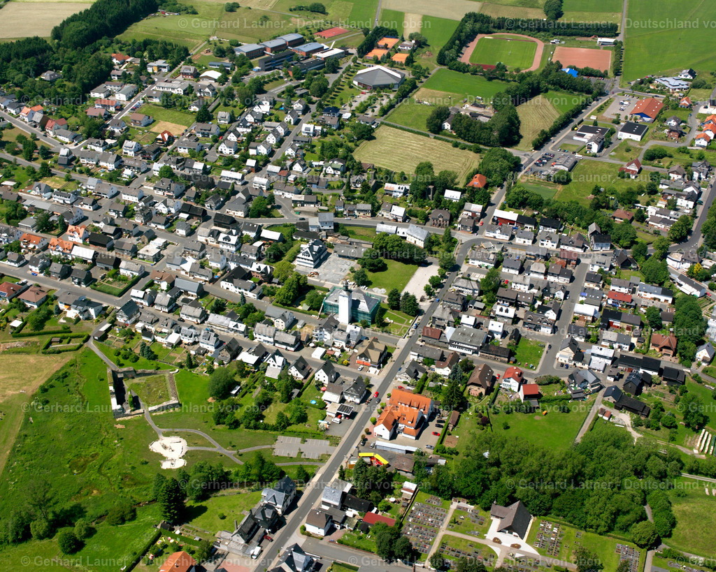 2611052 | DRIEDORF 09.06.2006 Stadtansicht des Innenstadtbereiches  in Driedorf im Bundesland Hessen, Deutschland // City view on down town  in Driedorf in the state Hesse, Germany Foto: Gerhard Launer