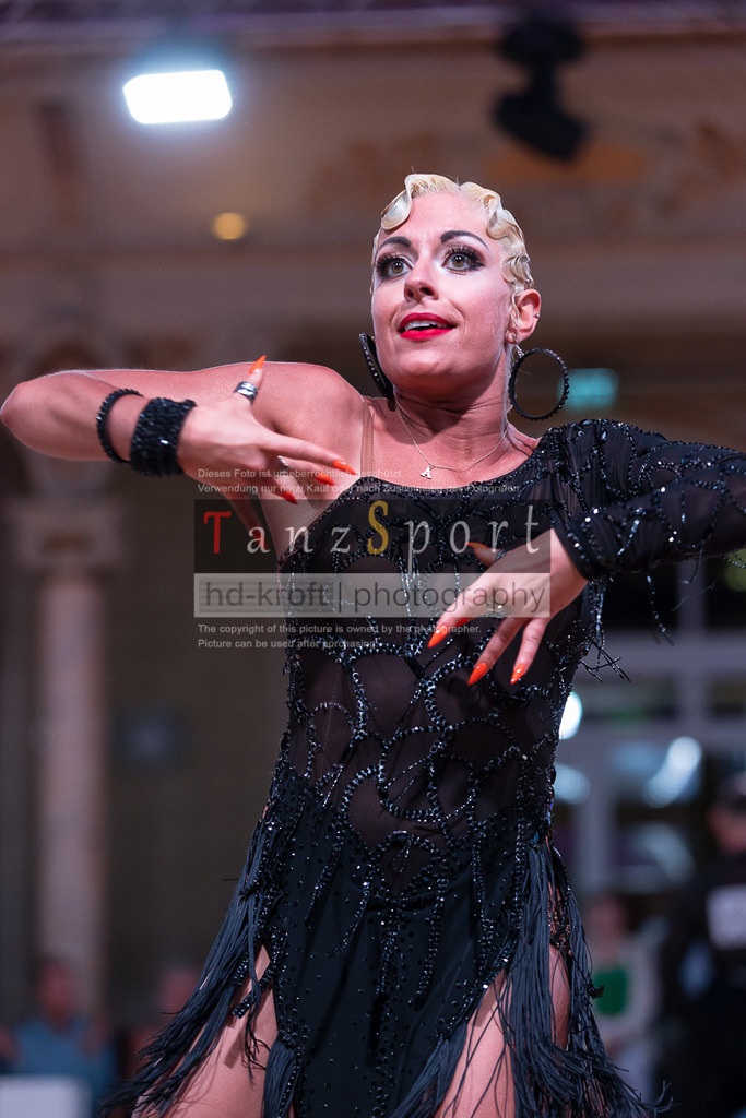20240706_WDSF_WO_Latin_2476 | Tanzsportbilder, Standardtanz, Lateintanz, WDSF, DTV, LTVB, dancecomp, goc, hessen tanzt, blaues band der spree, walzer, tango, wiener walzer, slowfox, quickstepp, samba, rumba, cha-cha-cha, paso doble. jive, hd-kroft photography, turniertanzsport