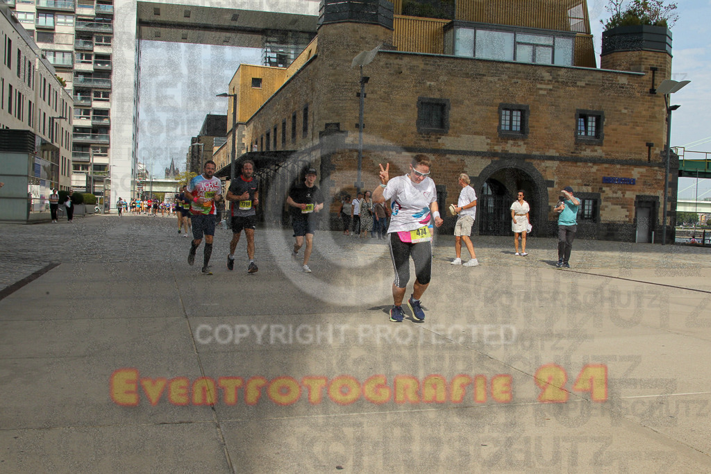 250920_1326_EV4_5586 | Sportfotografie im Rhein-Sieg Kreis, Köln, Bonn, NRW, Rheinland Pfalz, Hessen, etc. Unser Tätigkeitsfeld umfasst den Laufsport vom Volkslauf über den Marathon, Duathlon, Triathon bis zum Ultralauf wie Kölnpfad Ultra oder Schindertrail.