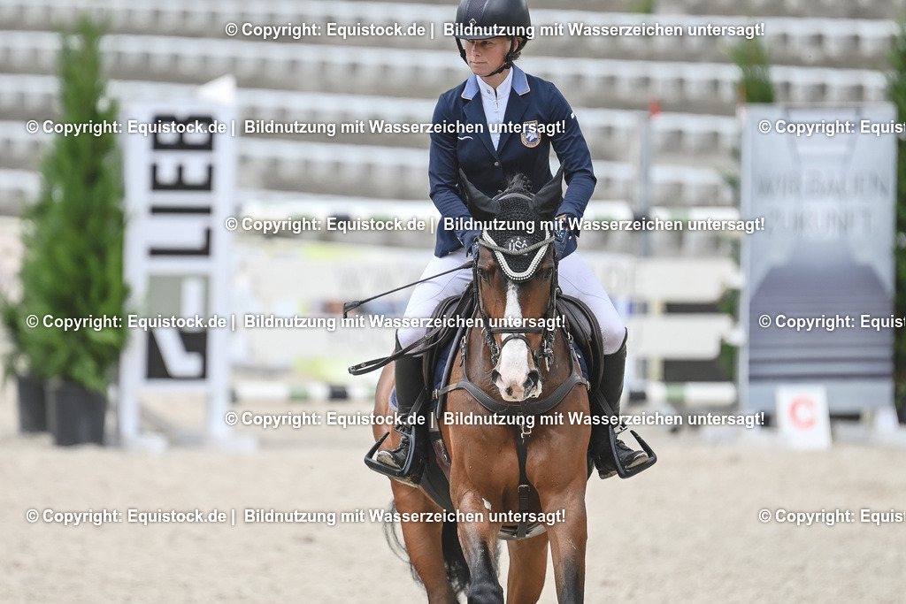 20230514_CCI4_Springen_0010 | equistock