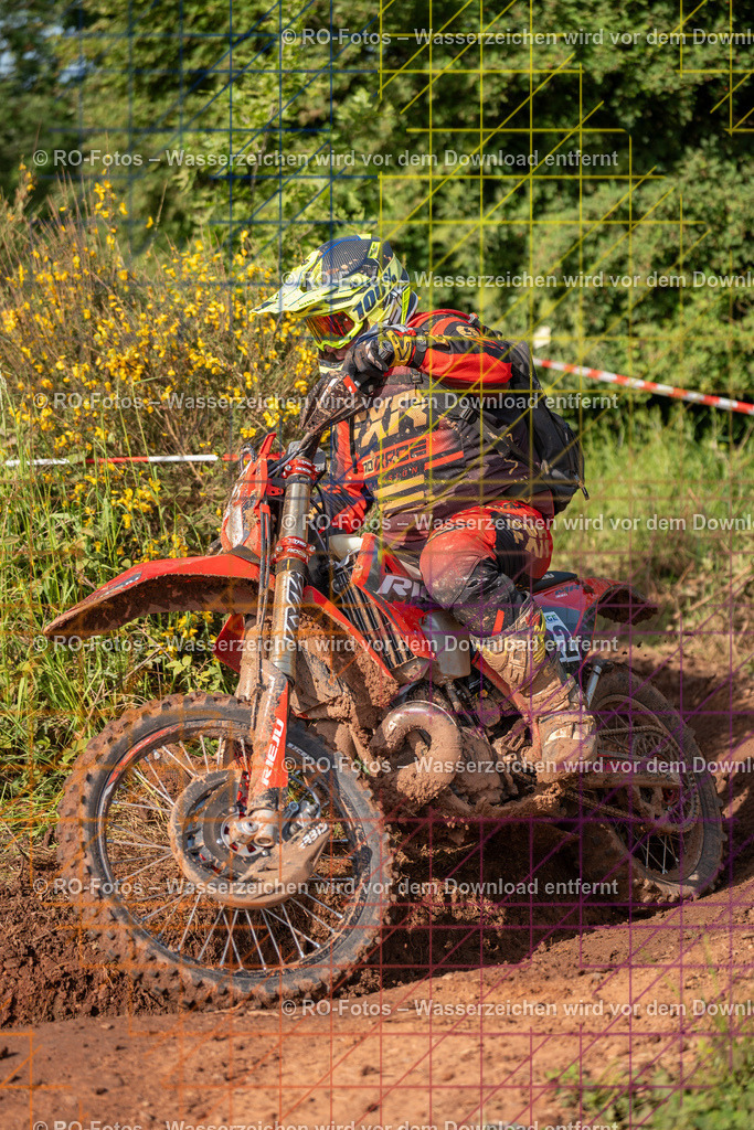 Wolfshausen 4 Lauf -798 | Sportfotografie von RO-Fotos: Motorsport, Motocross, Enduro, Laufveranstaltungen und Triathlon. Professionelle Fotos von Sportlern und Events. - Realisiert mit Pictrs.com