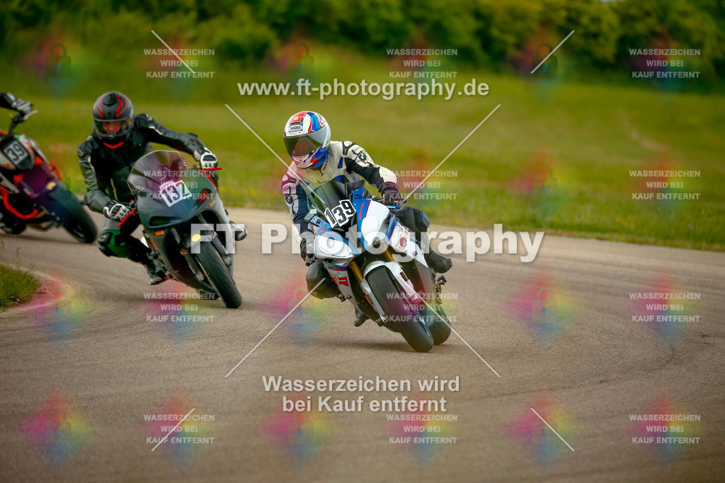 _MOT2512 | Hier findet Ihr Bilder von Touristenfahrten auf der Nürburgring Nordschleife oder von anderen Veranstaltungen die ich besucht habe. Viel Spass beim Durch Schauen 