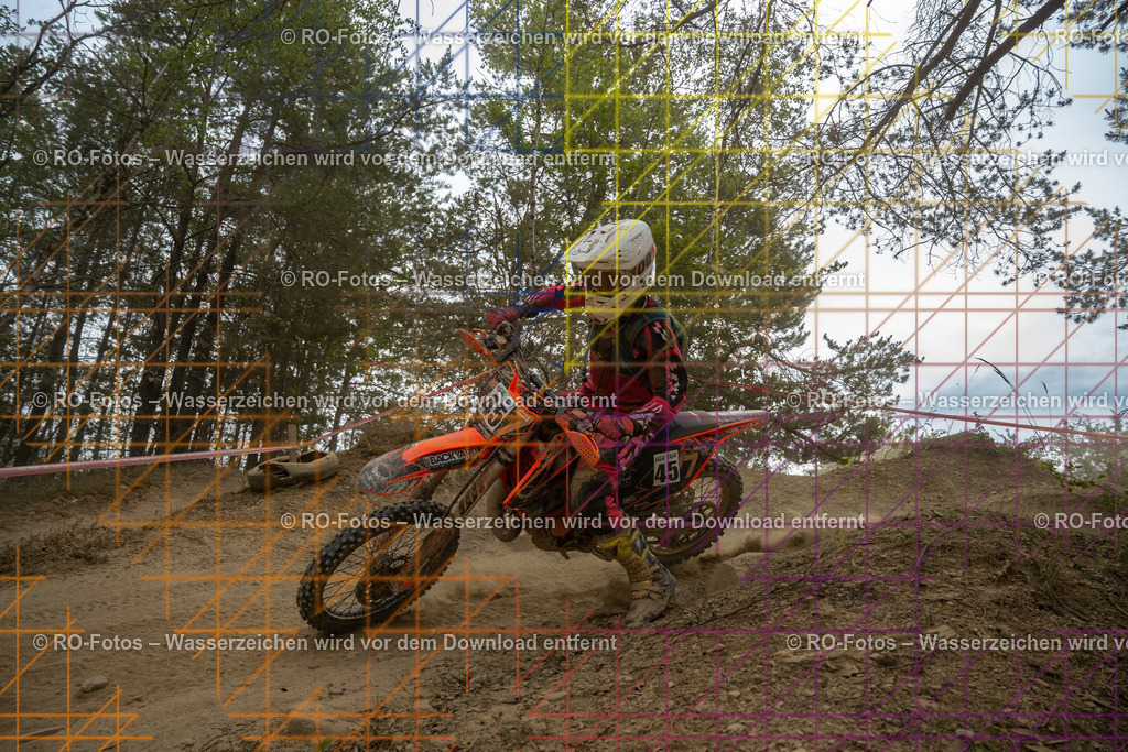 Niederwürzbach 4 Lauf-1105 | Sportfotografie von RO-Fotos: Motorsport, Motocross, Enduro, Laufveranstaltungen und Triathlon. Professionelle Fotos von Sportlern und Events. - Realisiert mit Pictrs.com