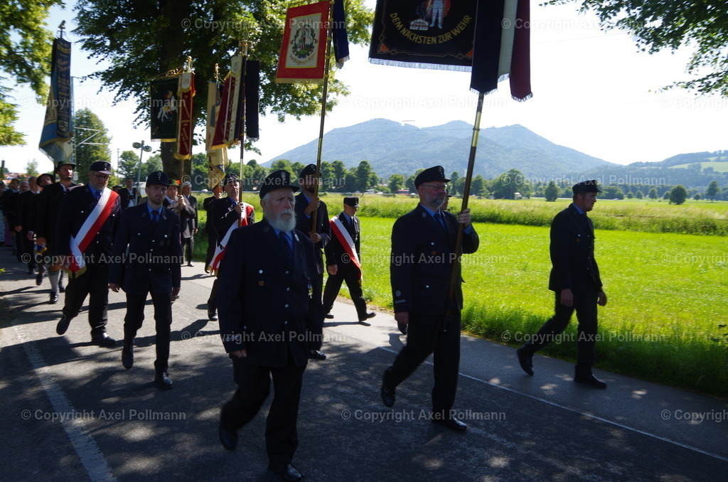 IMGP6012 | fotografiert von Axel PollmannLeonhardi Wallfahrt Benediktbeuern und Murnau, Fronleichnam, Fasching, Landschaft im Loisachtal und Benediktbeuern  - Realisiert mit Pictrs.com