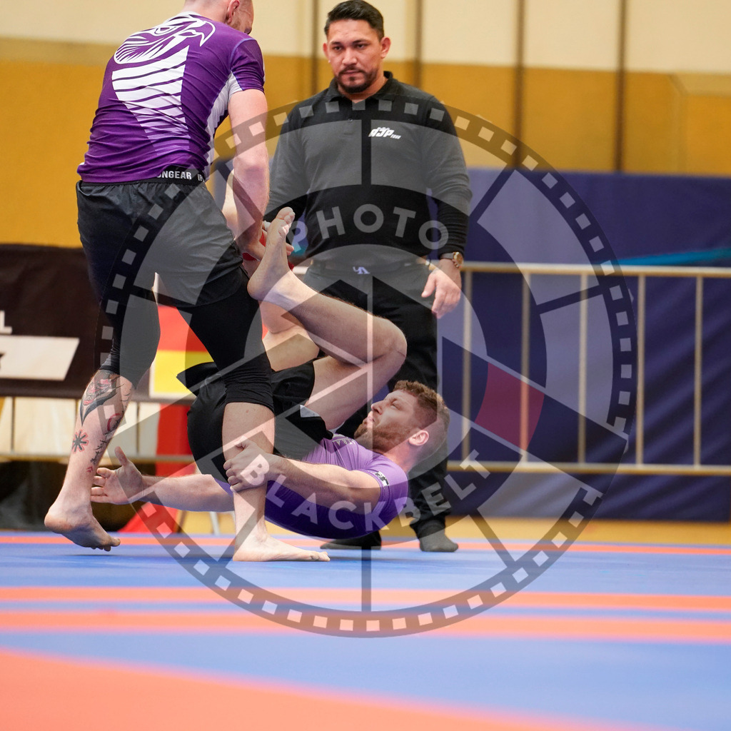 20240203PBB09770 | Fighters compete during the Brazilian Jiu-Jitsu Championship of the AJP Tour in Maintal by Frankfurt am Main, Germany, on February 2, 2024.