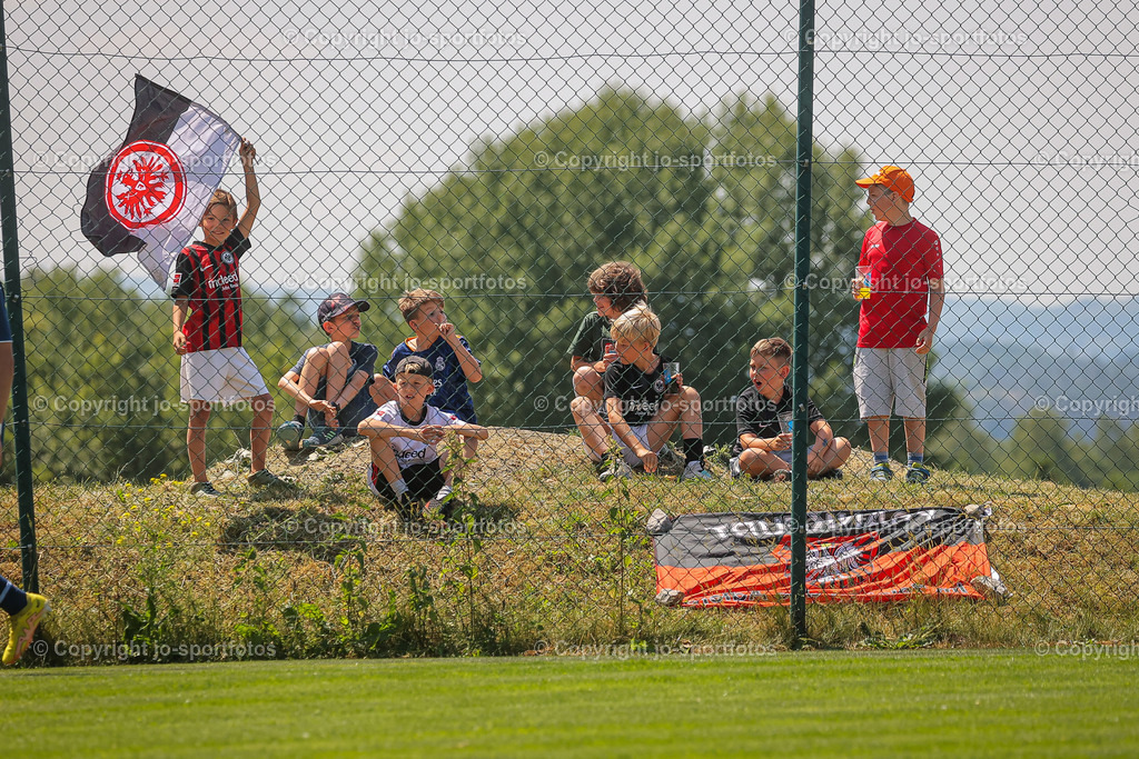 BQ3I5212 | 17.06.2023; Testspiel; Rasenplatz Offdilln; VfL Bochum U17 - Eintracht Frankfurt U17; Ergebnis: 3:1 (1:1)