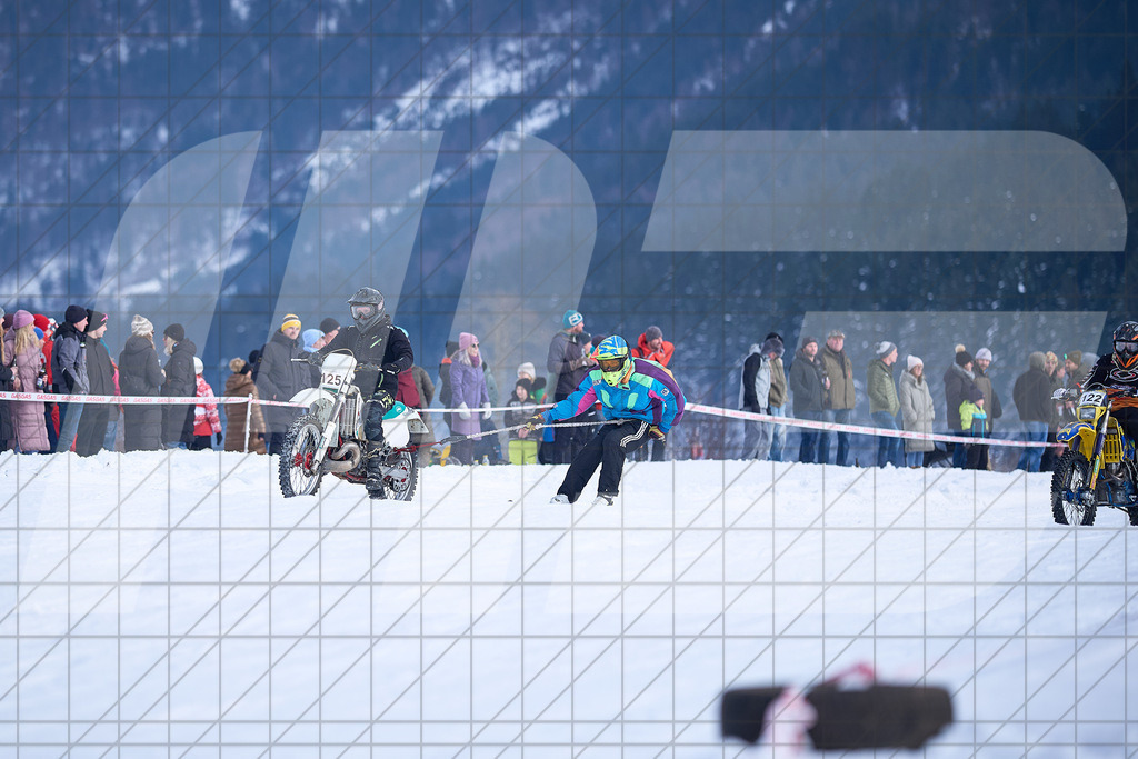 11. Holzknecht Skijöring | Skijöring am 24.01.2026: 11. Holzknecht Skijöring in Gosau am Dachstein, Oberösterreich, ÖsterreichFoto: © 2026 Martin Bihounek | mb-creative.eu