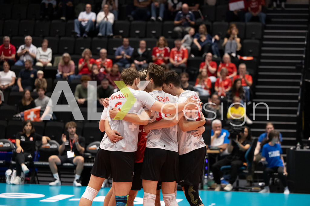 Luxembourg v Switzerland - CEV European League Men | KRIENS, SWITZERLAND - JUNE 12: Team of Switzerland during the CEV European League match between Luxembourg and Switzerland at Pilatus Arena on June 12, 2026 in Kriens, Switzerland. - Realisiert mit Pictrs.com