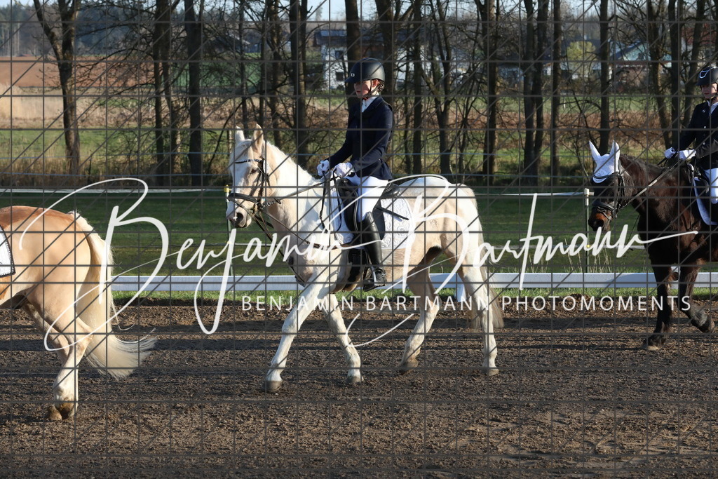 AZ2A2344 | Benjamin Bartmann Photomoments