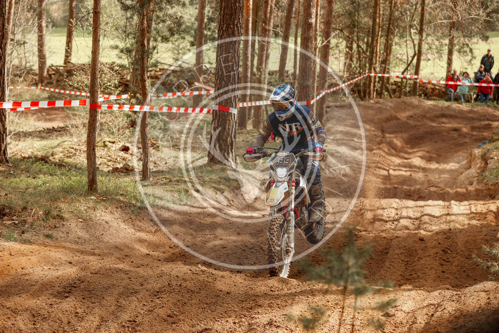 4TaktLauf1-326 | koppe-media - Realisiert mit Pictrs.com
