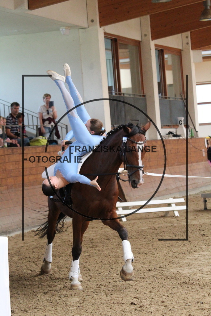 IMG_2013 | franziskalange - Realisiert mit Pictrs.com