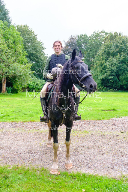 Jagd Perdoel 26 Fuji-9865_MarinaHewig | Fotografie, FotoArt, PferdesportArt, Pferdesportfotografie, Landschaftsfotografie, Reisefotografie, Reise, Pferde - Realisiert mit Pictrs.com