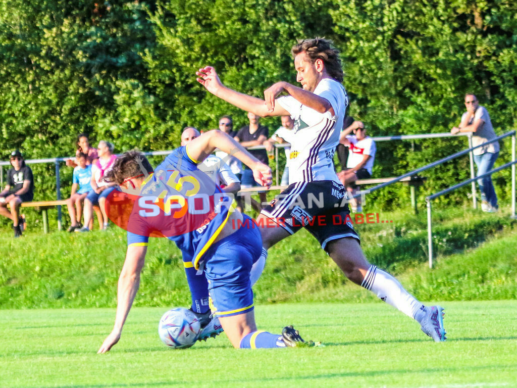 DSG Ferlach - ASKÖ St. Michael/Bleiburg Unterliga Ost 1. Runde | DSG Ferlach - ASKÖ St. Michael/Bleiburg am 29.07.2023 in Ferlach
(Sportplatz Unterbergen), Austria, (Photo by Ernst Krawagner sport-fan.at) - Realisiert mit Pictrs.com