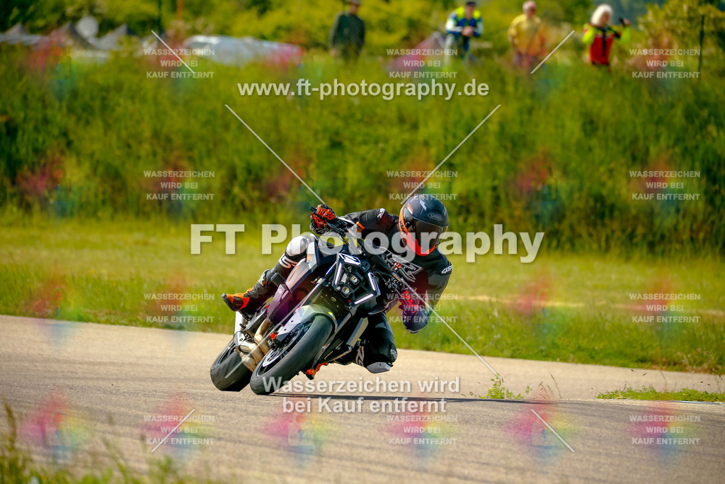 _MOT0907 | Hier findet Ihr Bilder von Touristenfahrten auf der Nürburgring Nordschleife oder von anderen Veranstaltungen die ich besucht habe. Viel Spass beim Durch Schauen 