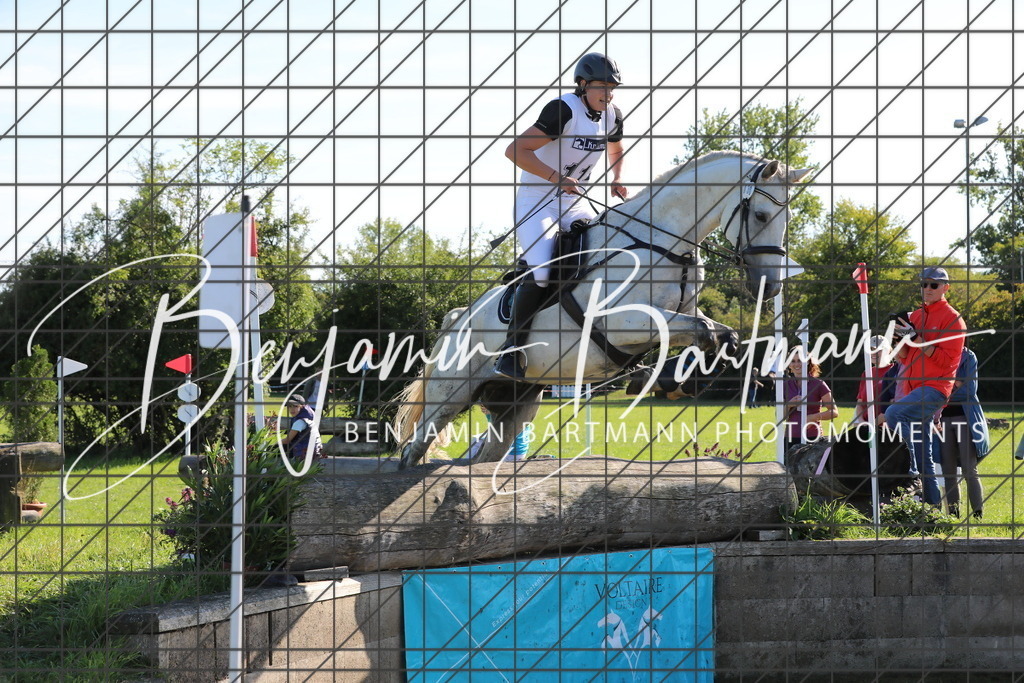 AZ2A1125 | Benjamin Bartmann Photomoments