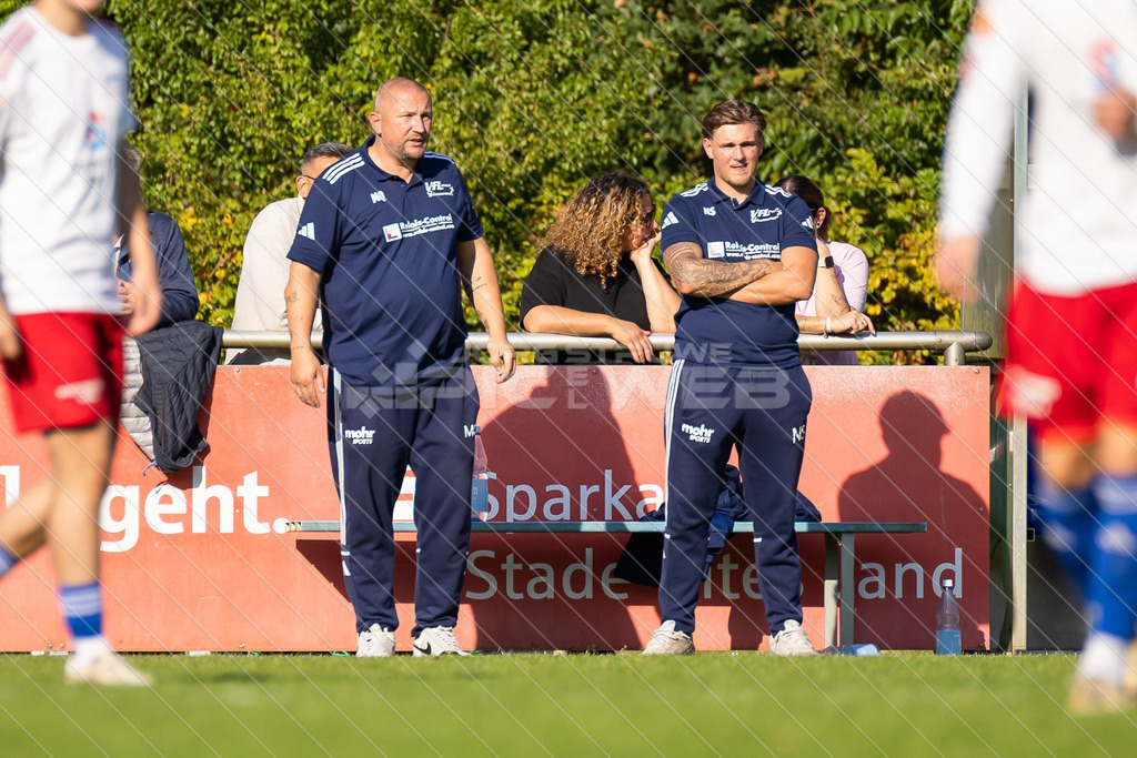 20250928_Picselweb-Fotografie_1R3_1841 | Spielszenen aus dem Spiel VfL Güldenstern Stade - Rotenburger SV. Ergebnis 0:3 - Realisiert mit Pictrs.com