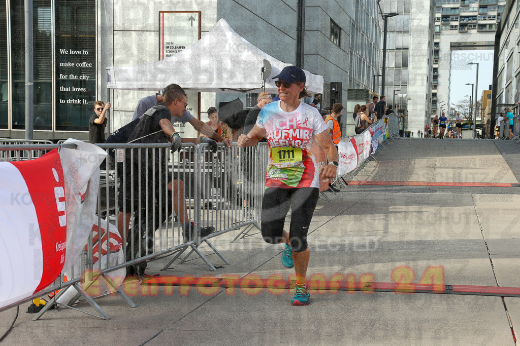 250920_1539_EX1_0360 | Sportfotografie im Rhein-Sieg Kreis, Köln, Bonn, NRW, Rheinland Pfalz, Hessen, etc. Unser Tätigkeitsfeld umfasst den Laufsport vom Volkslauf über den Marathon, Duathlon, Triathon bis zum Ultralauf wie Kölnpfad Ultra oder Schindertrail.