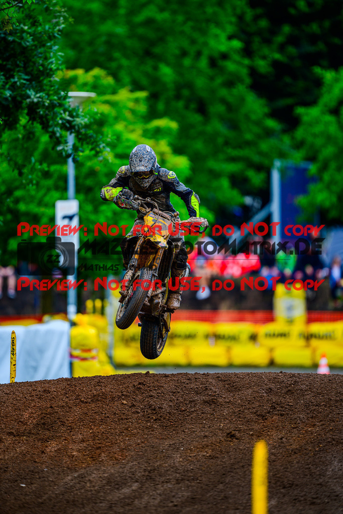 MaZZes_FotoMatrix_240818_6007705_6323 | S2