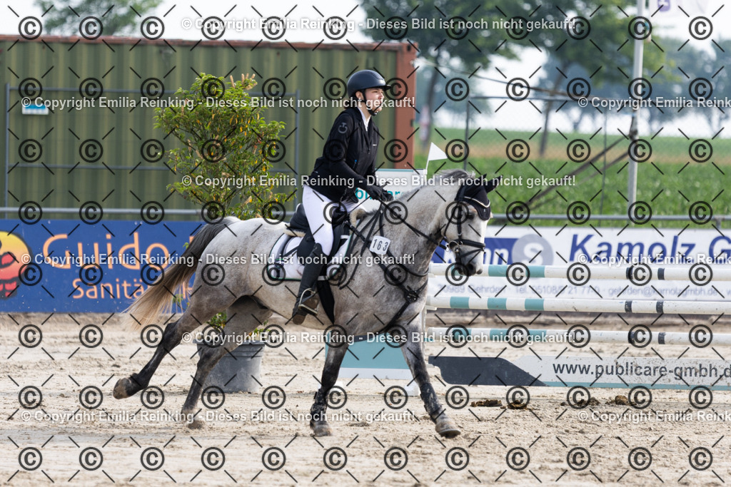 CL5A1685 | Emilia Reinking Fotografie - Realisiert mit Pictrs.com