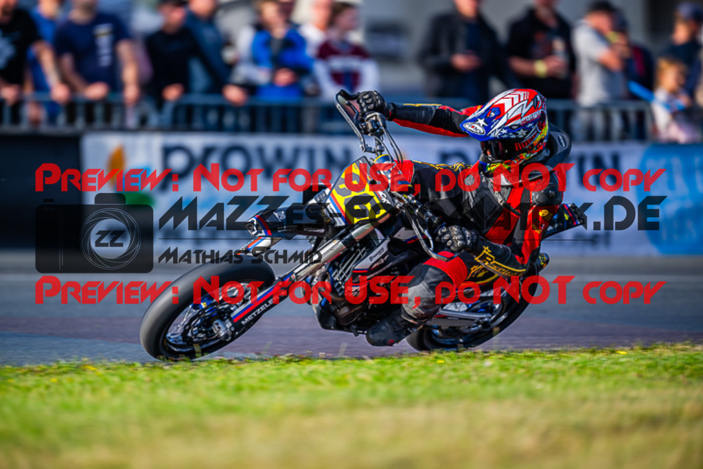 MaZZes_FotoMatrix_231001_7849 | S1