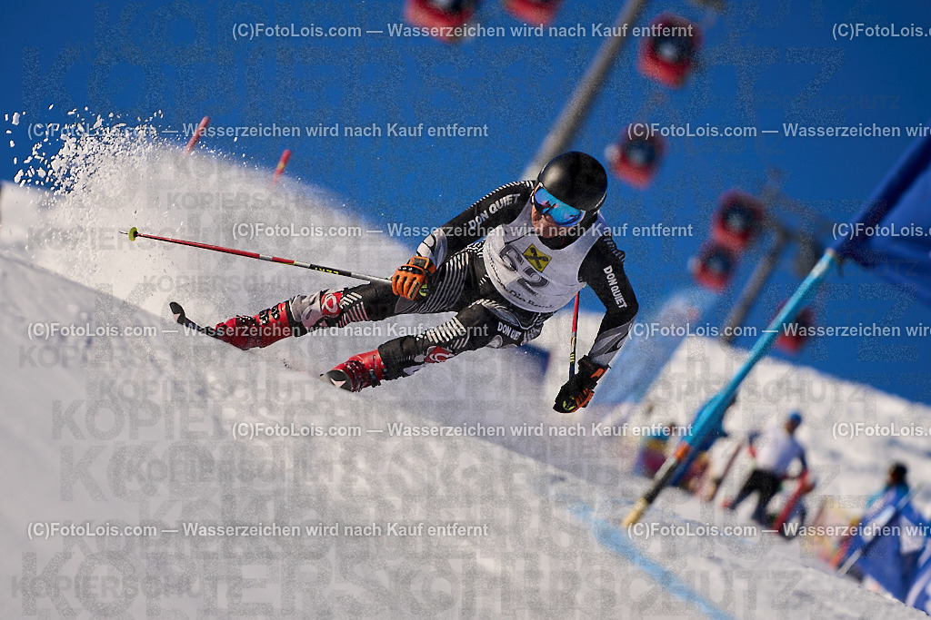 ALP2838_MASTERS-Cup_GS-B Herrn_Kienberger Matthias | (C)FotoLois.com, Alois Spandl. FIS Masters-Cup Wildschönau, Giant Slalom auf der Piste Schatzberg GS, Siegerehrung auf dem Dorfplatz Niederau, Sa 13. Januar 2024.