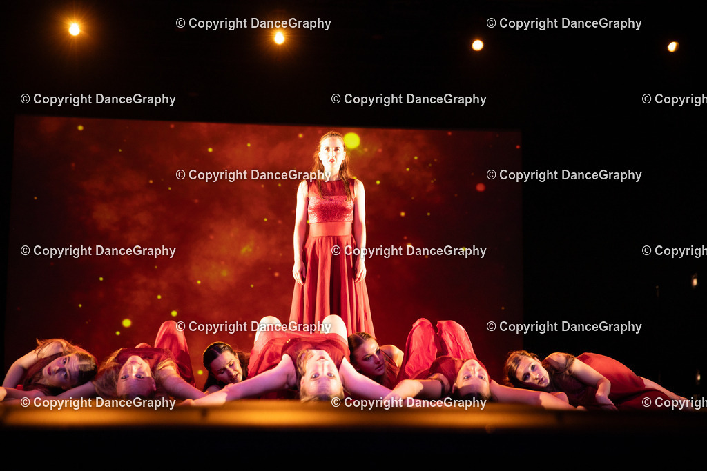 GPHY4271 | DanceGraphy - Realisiert mit Pictrs.com