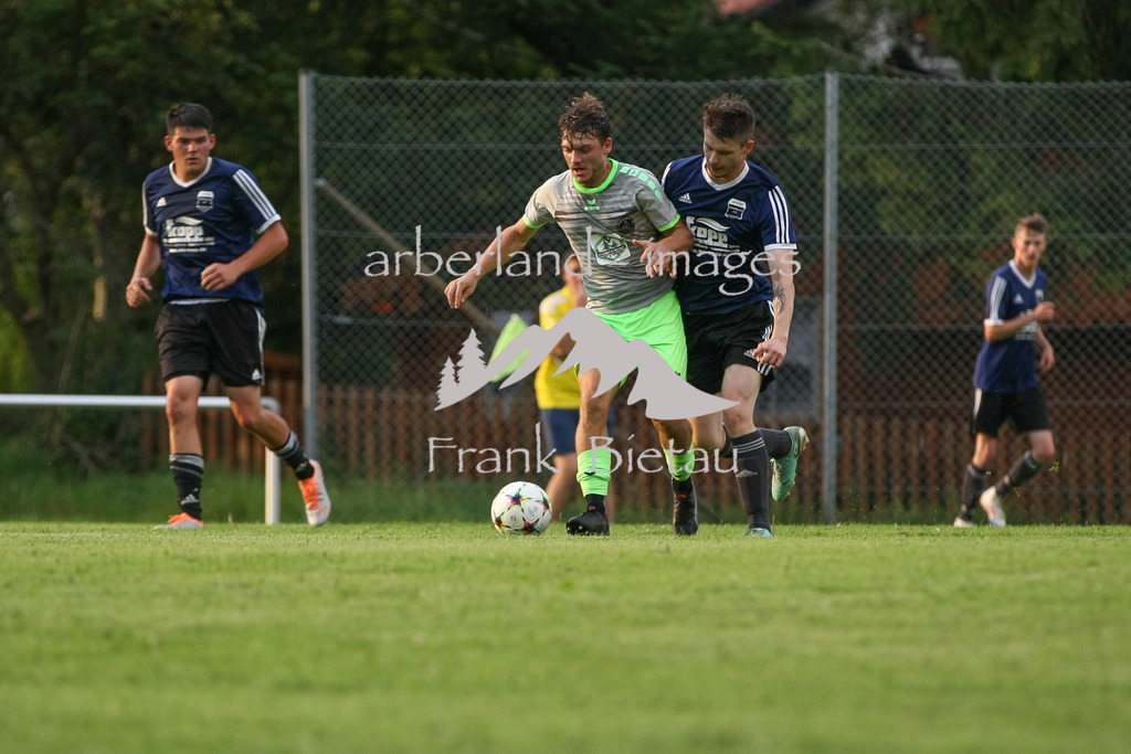 993T1659 | Medien- Sport- Entertainmentfotos