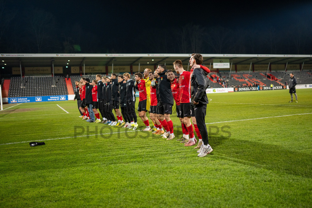 SG Sonnenhof Grossaspach vs. TSV Steinbach Haiger, Fussball, Regionalliga Suedwest, 25. Spieltag, 20.03.2026 | SGS jubelt nach dem Sieg,SG Sonnenhof Grossaspach vs. TSV Steinbach Haiger, Fussball, Regionalliga Suedwest, 25. Spieltag, 20.03.2026Foto: photosbyphips/Philip Ziegler