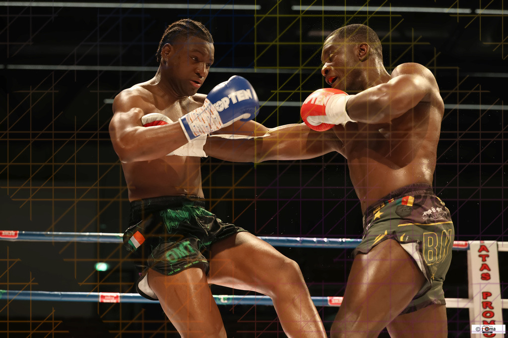 Finale Akingbade vs Kombou 25.04.2026 tomafocus Tb00120 | professionelle Sport- und Eventfotografie von Tomafocus – dynamische Bilder, emotionale Momente und hochwertige Aufnahmen für jeden Anlass. - Realisiert mit Pictrs.com