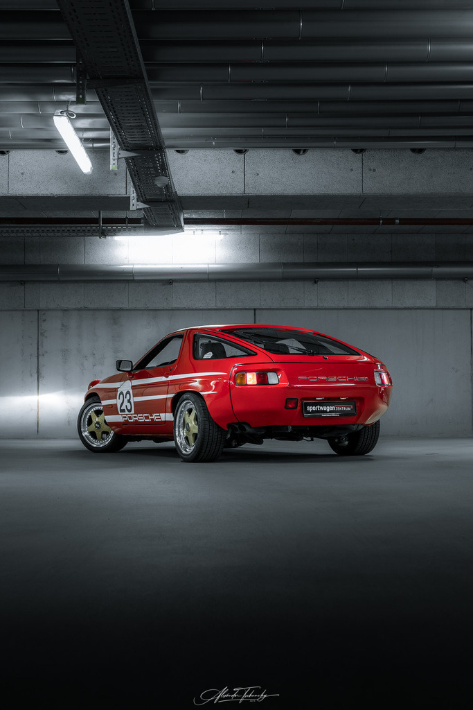 R6AT0634 _Alexander Tschuncky | Entdecken Sie die faszinierende Welt von Alexander Tschuncky Arts: Kreative Fotografie, atemberaubende Automobilkunst und hochwertiger Bilderdruck. Lassen Sie sich inspirieren! - Realisiert mit Pictrs.com