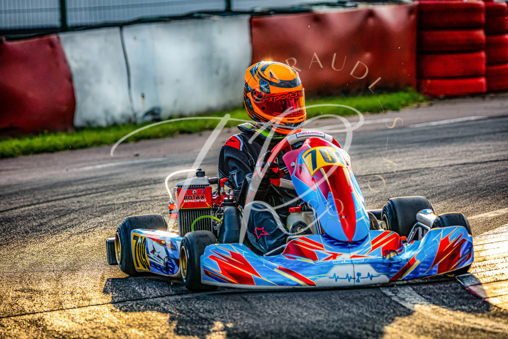 8616DB6D-201B-48B2-B450-558EB3D5B421 | traudl_s_fotos