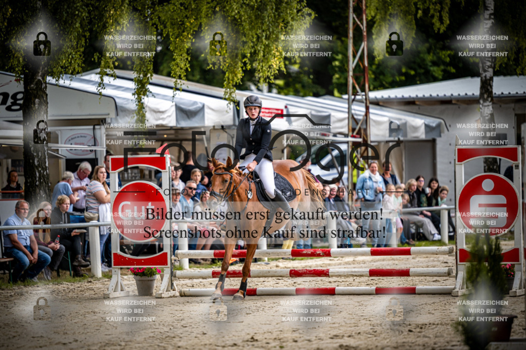 Turnier Laggenbeck 2026-15-0063 | Entdecke hochwertige Reitturnierfotos von Foto Oger. Professionell, emotional und authentisch – jetzt Lieblingsmomente im Shop bestellen.Deutschlandweite Turnierfotografie. - Realisiert mit Pictrs.com