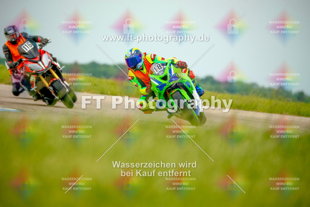 _MOT1843 | Hier findet Ihr Bilder von Touristenfahrten auf der Nürburgring Nordschleife oder von anderen Veranstaltungen die ich besucht habe. Viel Spass beim Durch Schauen 