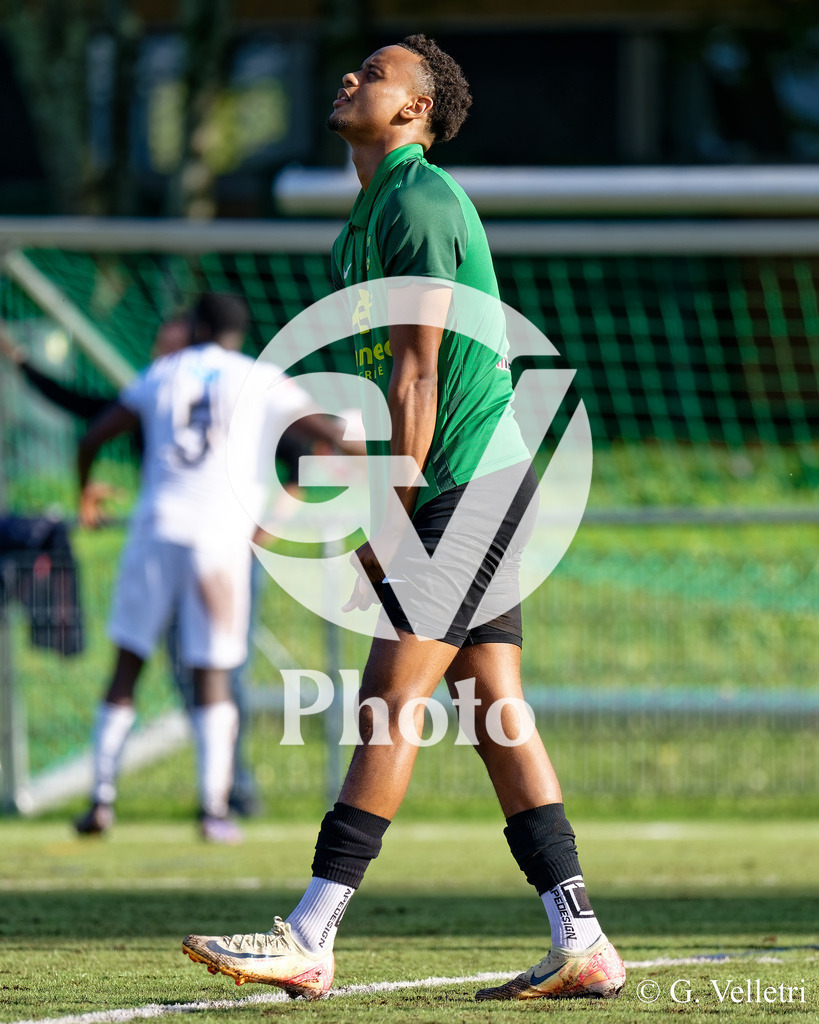 2eme ligue - FC Veyrier - FC Kosova |  durant le match de 2eme ligue entre FC Veyrier et FC Kosova au Stade du Grand-Donzel à Veyrier, Suisse